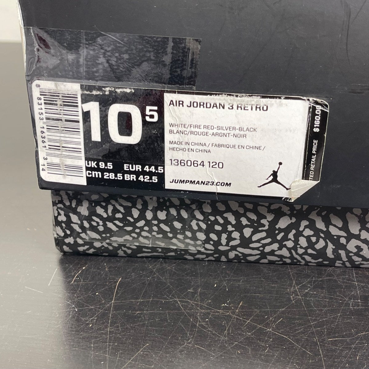 Jordan 3 Retro Fire Red (2013) 10.5 (Moderately Worn Pre-Owned)JordanWhite/Fire Red-Neutral Grey-Black - Image 7