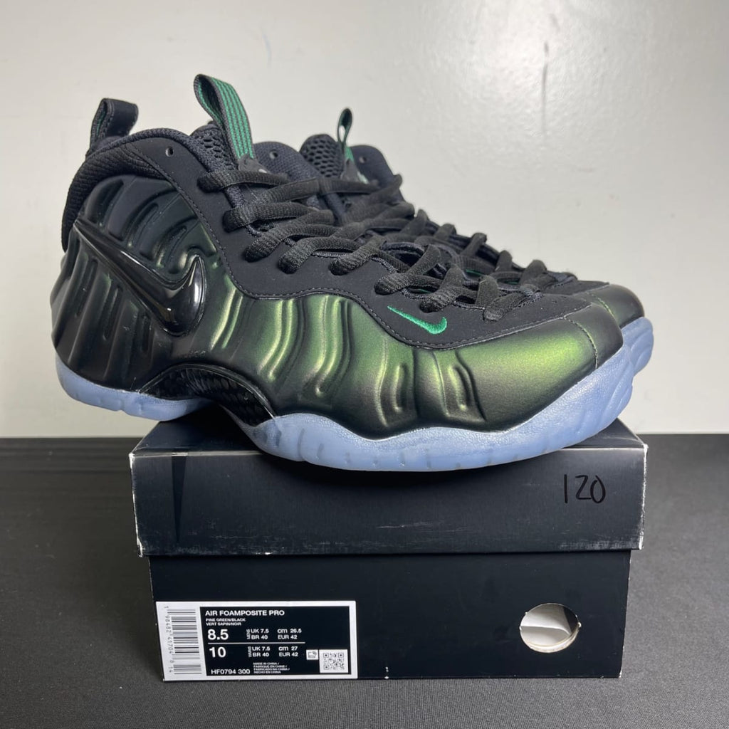 Nike Air Foamposite Pro Pine Green (2025) (Size 8.5) - aux