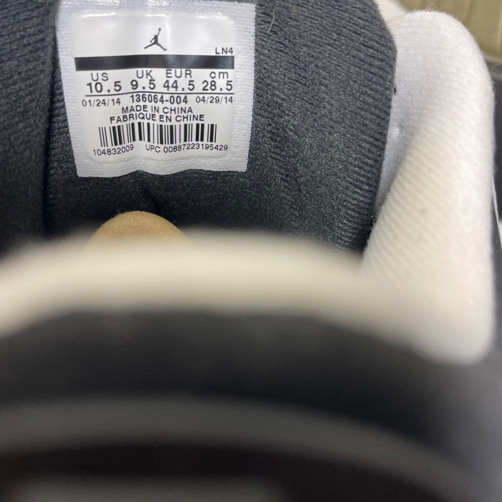 Jordan 3 Retro Wolf Grey 10.5 (Moderately Worn Pre-Owned)JordanWolf Grey/Metallic Silver/Black/White - Image 6