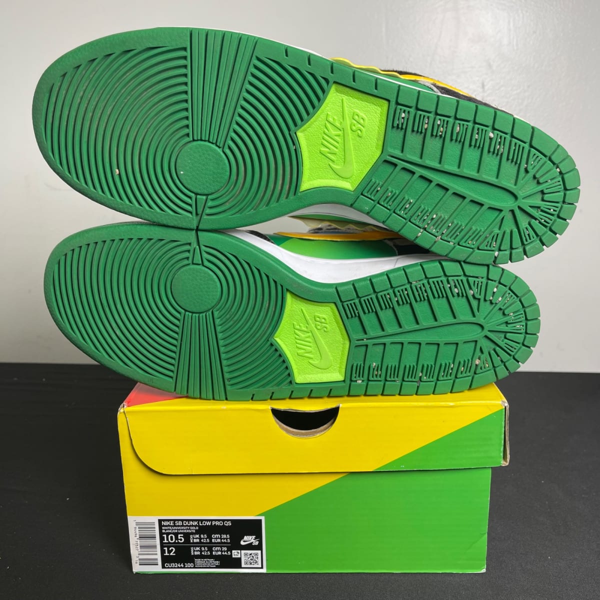 Nike SB Dunk Low Ben & Jerry's Chunky Dunky (Size 10.5) - aux