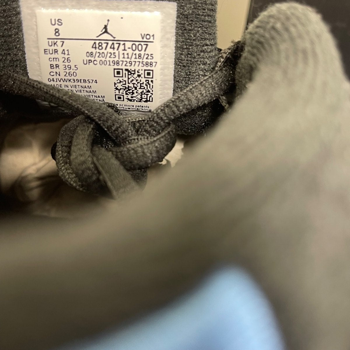 Jordan 14 Retro Black University Blue (2026) 8 (Moderately Worn Pre-Owned)JordanBlack/White/University Blue/Metallic Silver - Image 6