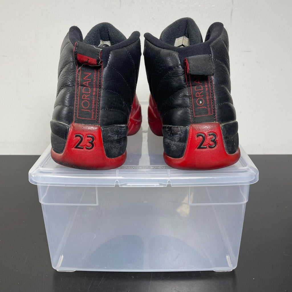 Jordan 12 Retro Flu Game (2016) 8.5 (Moderately Worn Pre-Owned)JordanBlack/Varsity Red - Image 4