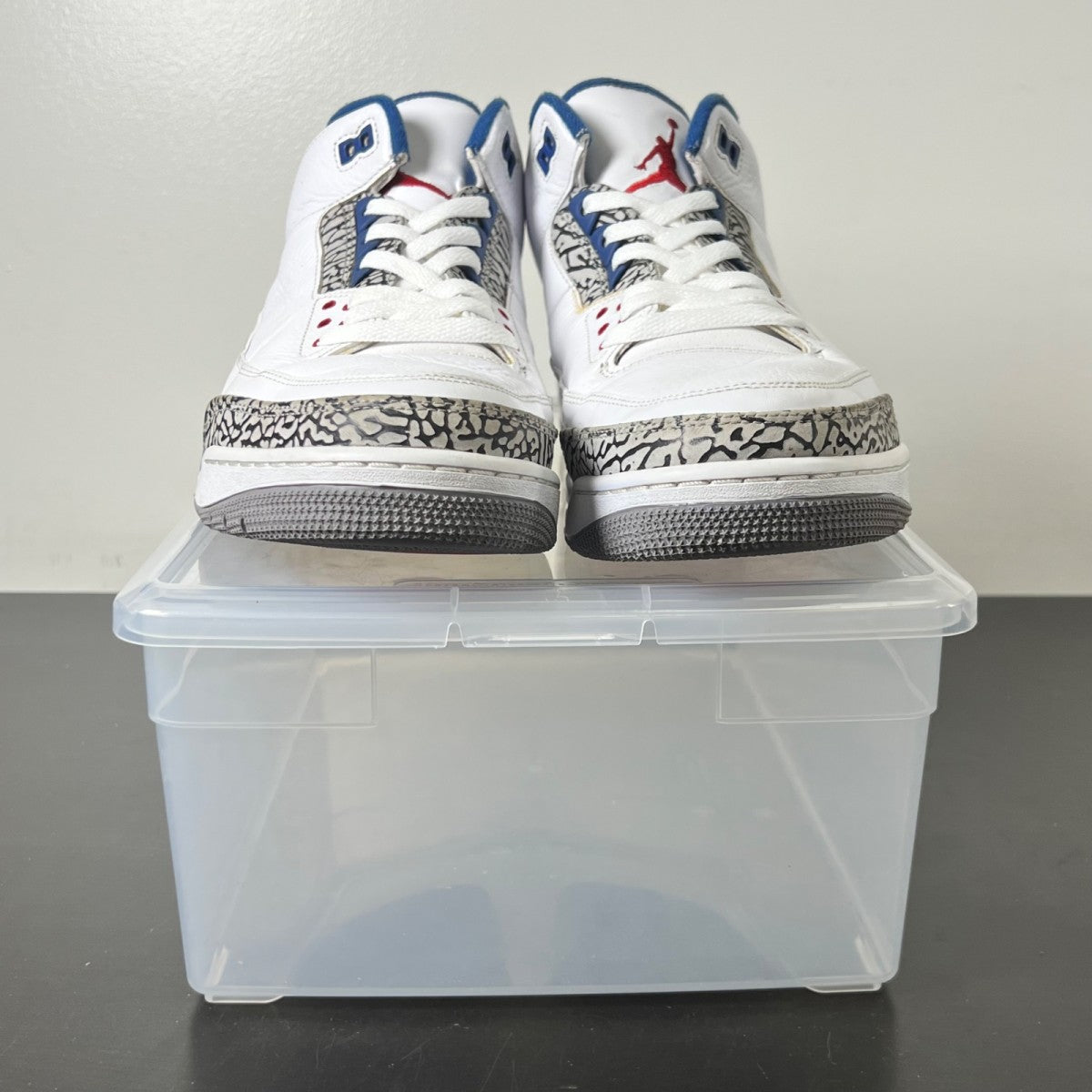 Jordan 3 Retro True Blue (2011) 13 (Heavily Worn Pre-Owned)JordanWhite/Cement Grey-True Blue - Image 2