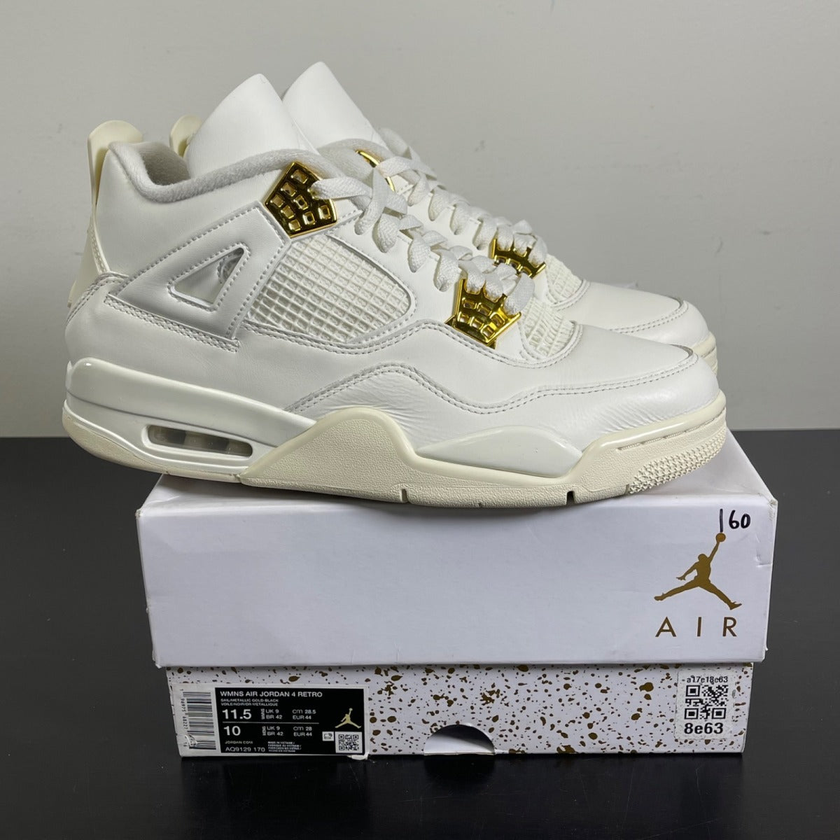 Jordan 4 Retro Metallic Gold (Women's) 11.5W (Moderately Worn Pre-Owned)JordanSail/Metallic Gold/Black - Image 1