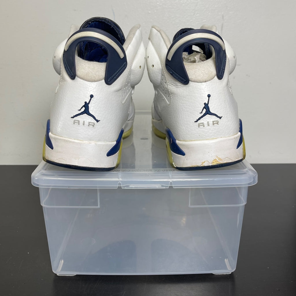 Jordan 6 Retro Midnight Navy (2000) 10.5 (Moderately Worn Pre-Owned)JordanWhite/Midnight Navy - Image 4