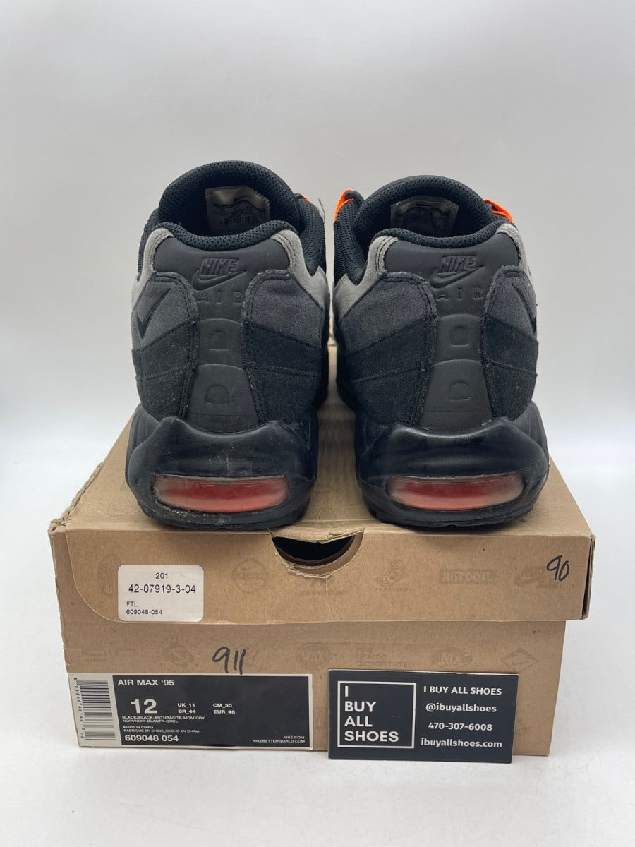 Nike Air Max 95 'Black' 12 (Moderately Worn Pre-Owned) - Image 3