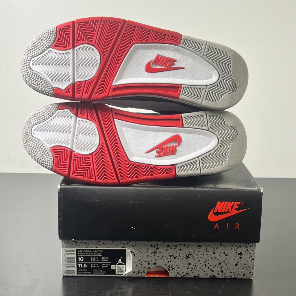 Jordan 4 Retro Fire Red (2020) 10 (Lightly Worn Pre-Owned)JordanWhite/Black-Tech Grey-Fire Red - Image 6