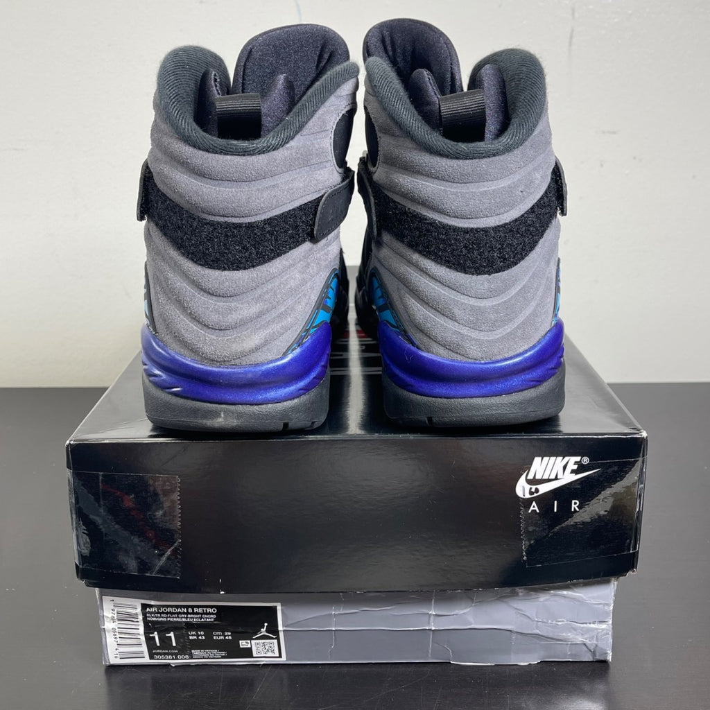 Jordan 8 Retro Aqua (2025) 11 (Moderately Worn Pre-Owned)JordanBlack/True Red-Iron Grey-Bright Concord-Aquatone - Image 4