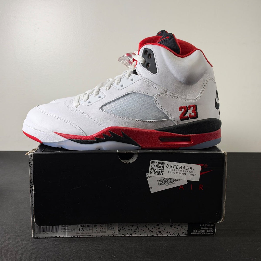 Jordan 5 Retro Fire Red Black Tongue (2025) (Size 13) - aux