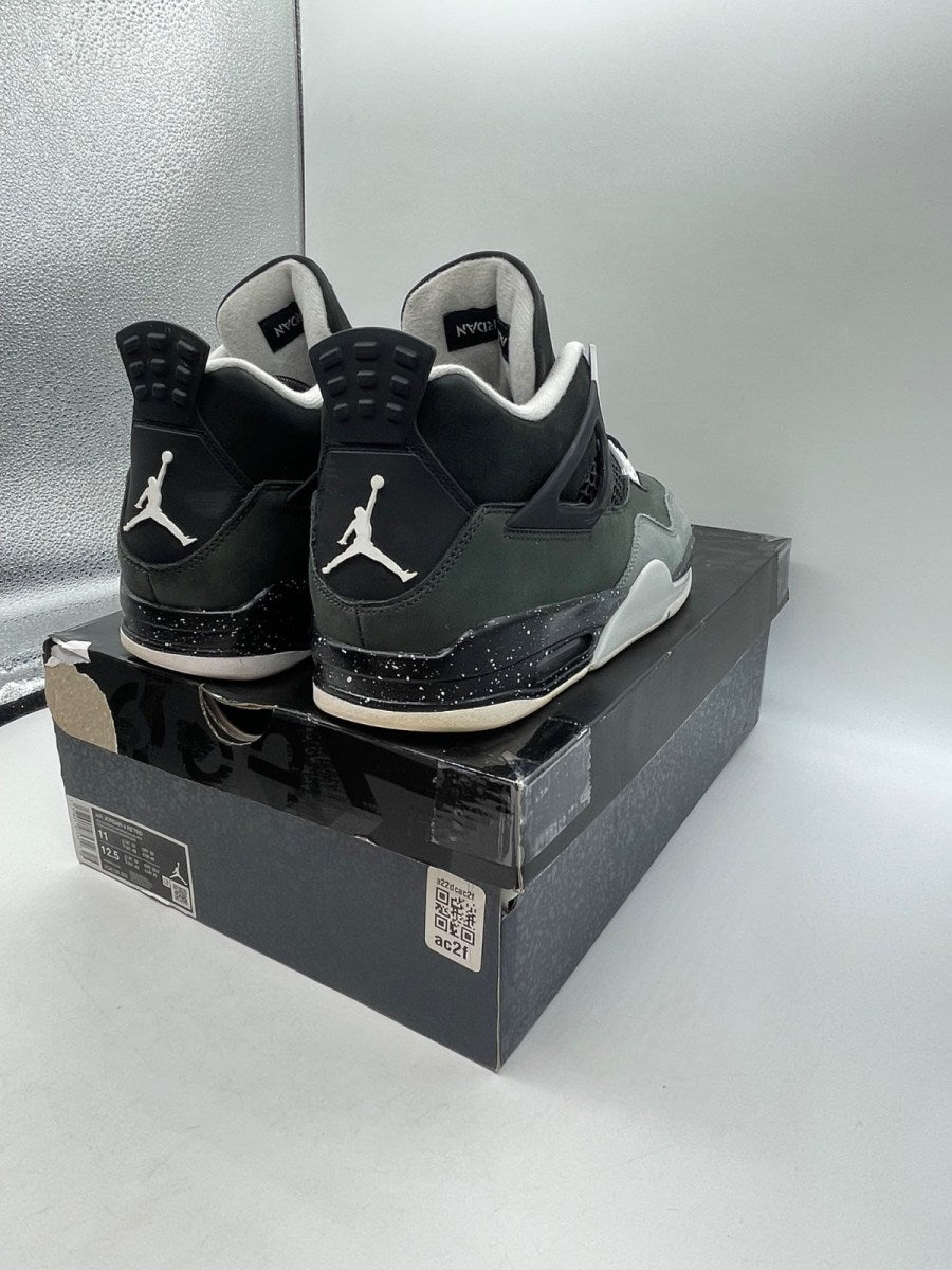 Jordan 4 Retro Fear (2024) 11 (Moderately Worn Pre-Owned)JordanBlack/White/Anthracite/Black/Pure Platinum - Image 5