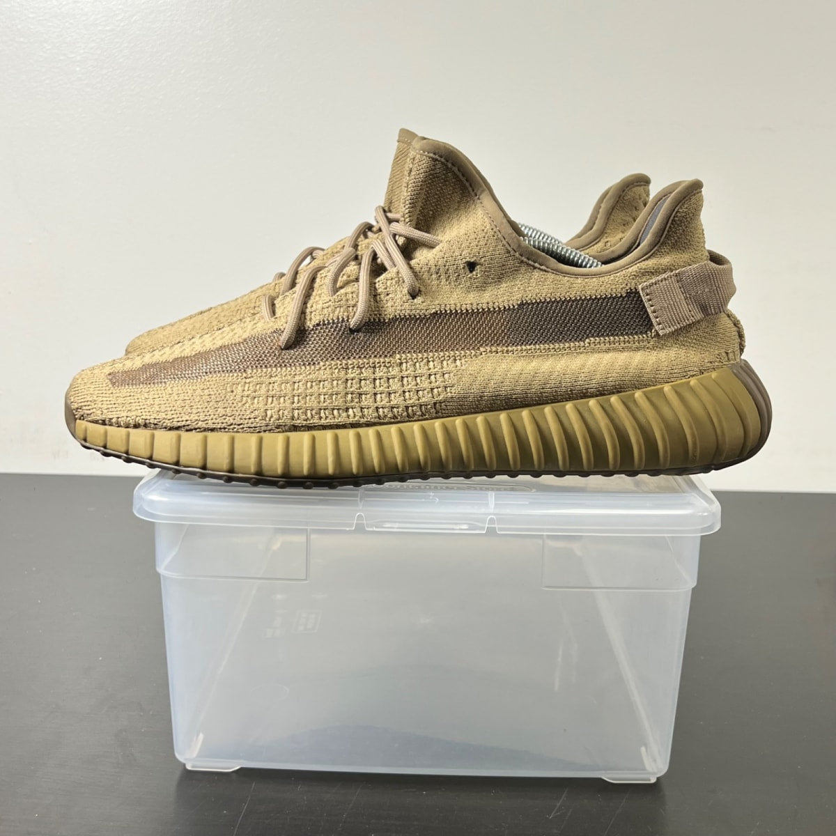 adidas Yeezy Boost 350 V2 Earth 11.5 (Lightly Worn Pre-Owned)adidasEarth/Earth/Earth - Image 3