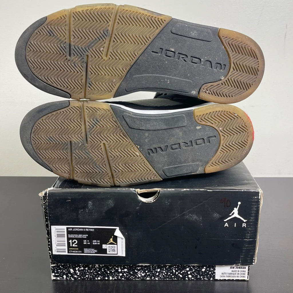 Jordan 5 Retro Moonlight (2021) 12 (Moderately Worn Pre-Owned)JordanBlack/Cool Grey-White - Image 5