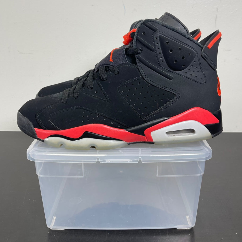 Jordan 6 Retro Infrared Salesman 10 (Moderately Worn Pre-Owned)JordanBlack/Infrared - Image 3