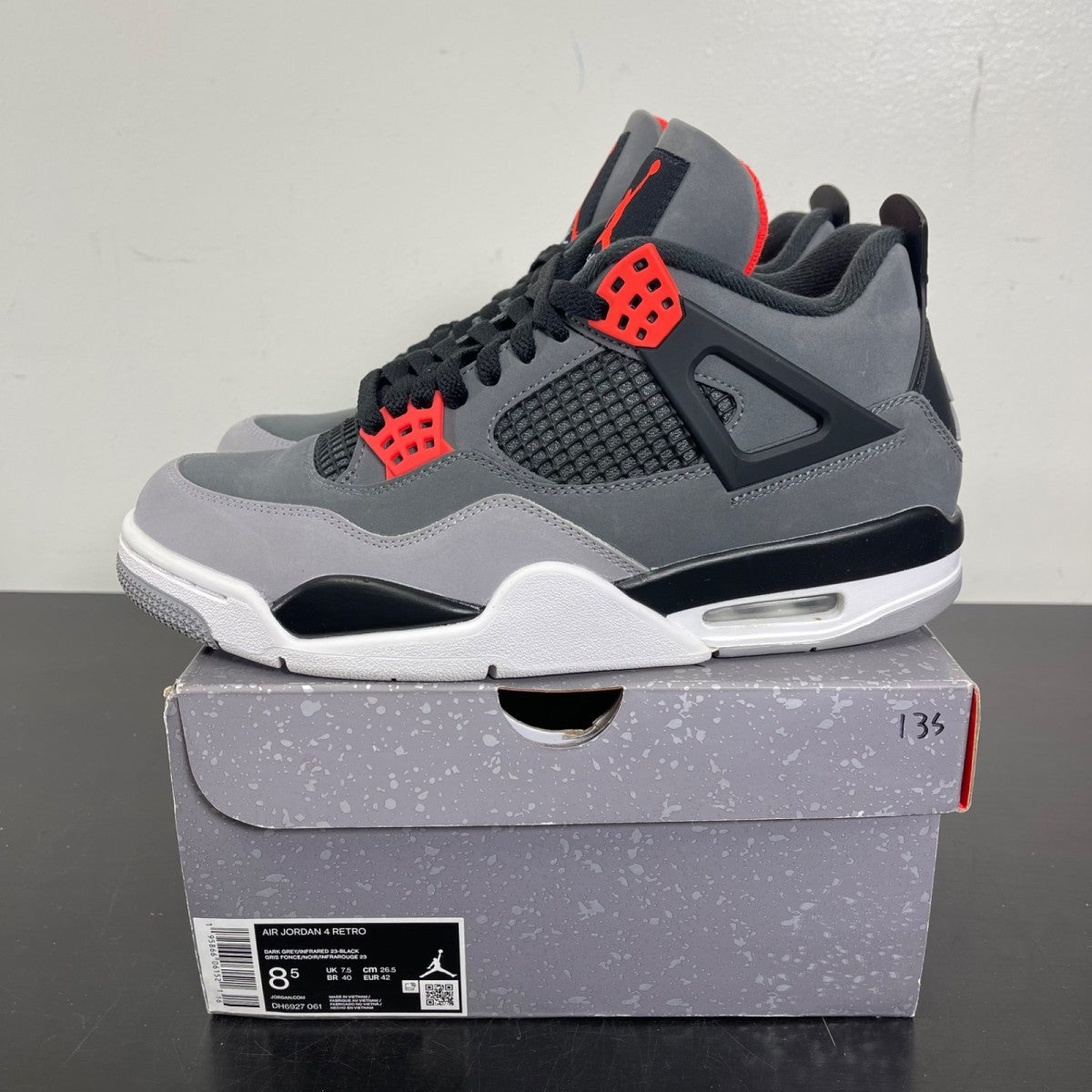 Jordan 4 Retro Infrared 8.5 (Moderately Worn Pre-Owned)JordanDark Grey/Infrared 23-Black-Cement Grey - Image 3