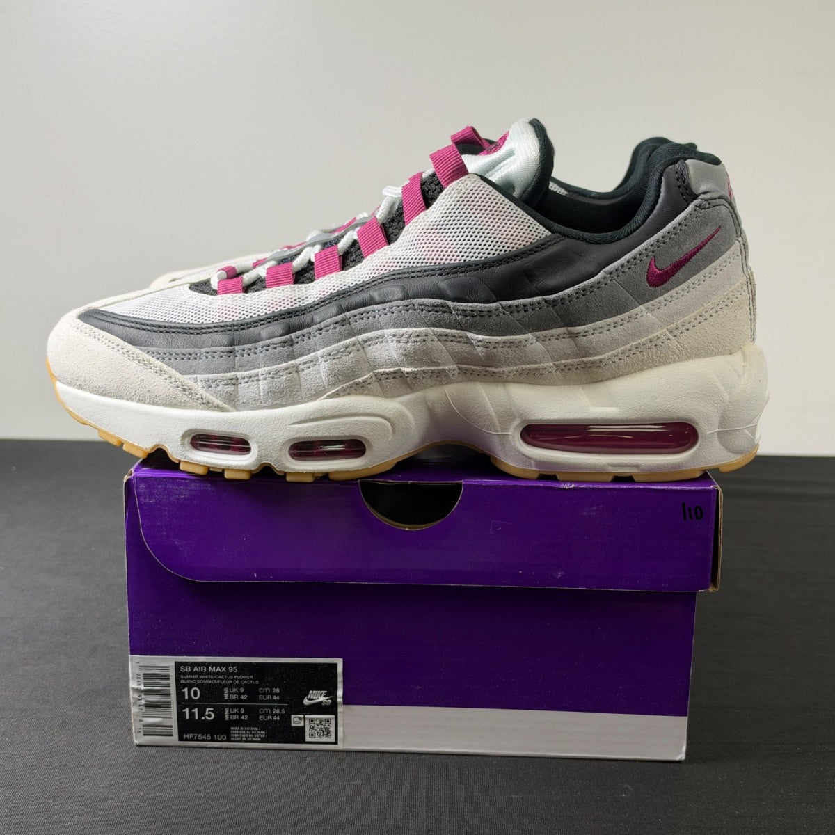 Nike Air Max 95 SB Cactus Flower (Size 10) - Image 3