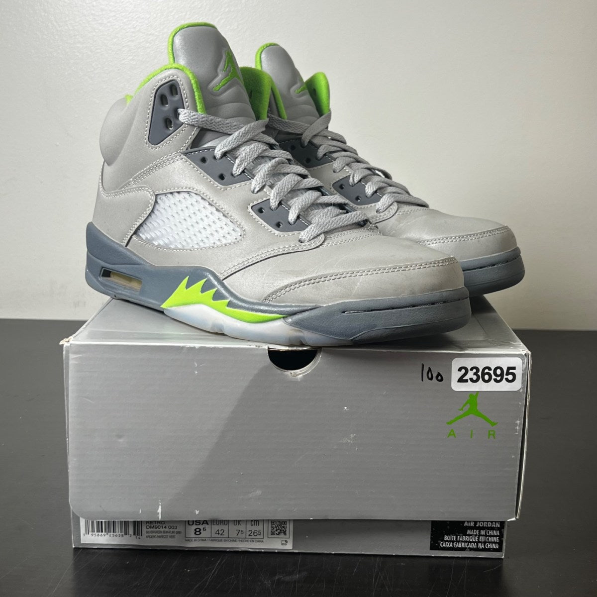 Jordan 5 Retro Green Bean (2022) 8.5 (Moderately Worn Pre-Owned)JordanSilver/Green Bean-Flint Grey - Image 1