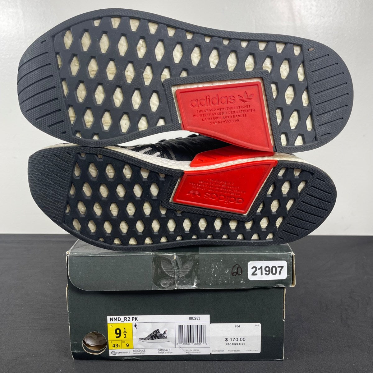 adidas NMD R2 Black White 9.5 (Moderately Worn Pre-Owned)adidasCore Black/Footwear White - Image 5