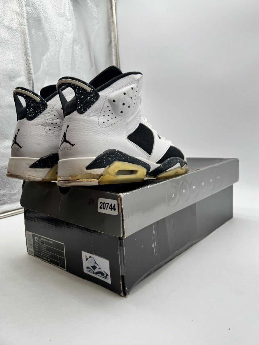 Jordan 6 Retro Oreo 12 (Moderately Worn Pre-Owned) - Image 5