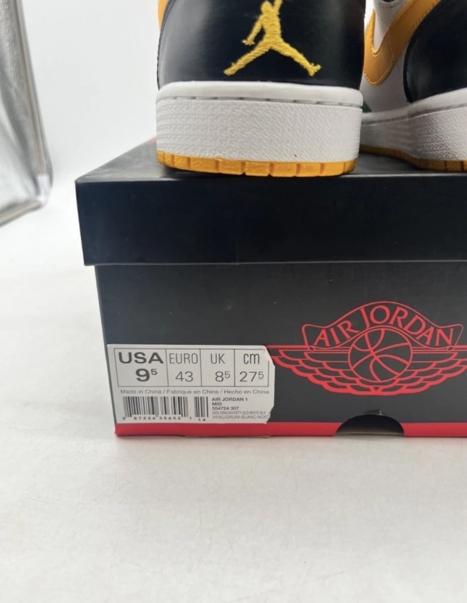 Jordan 1 Mid Retro Sonics 9.5 (Lightly Worn Pre-Owned)JordanGorge Green/University Gold-White-Black - Image 4