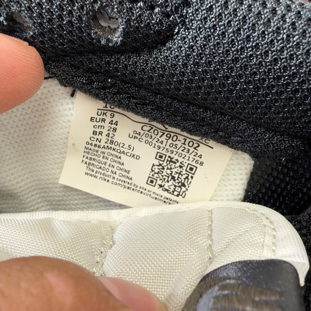 Jordan 1 Retro Low OG Mocha (Size 10) - aux