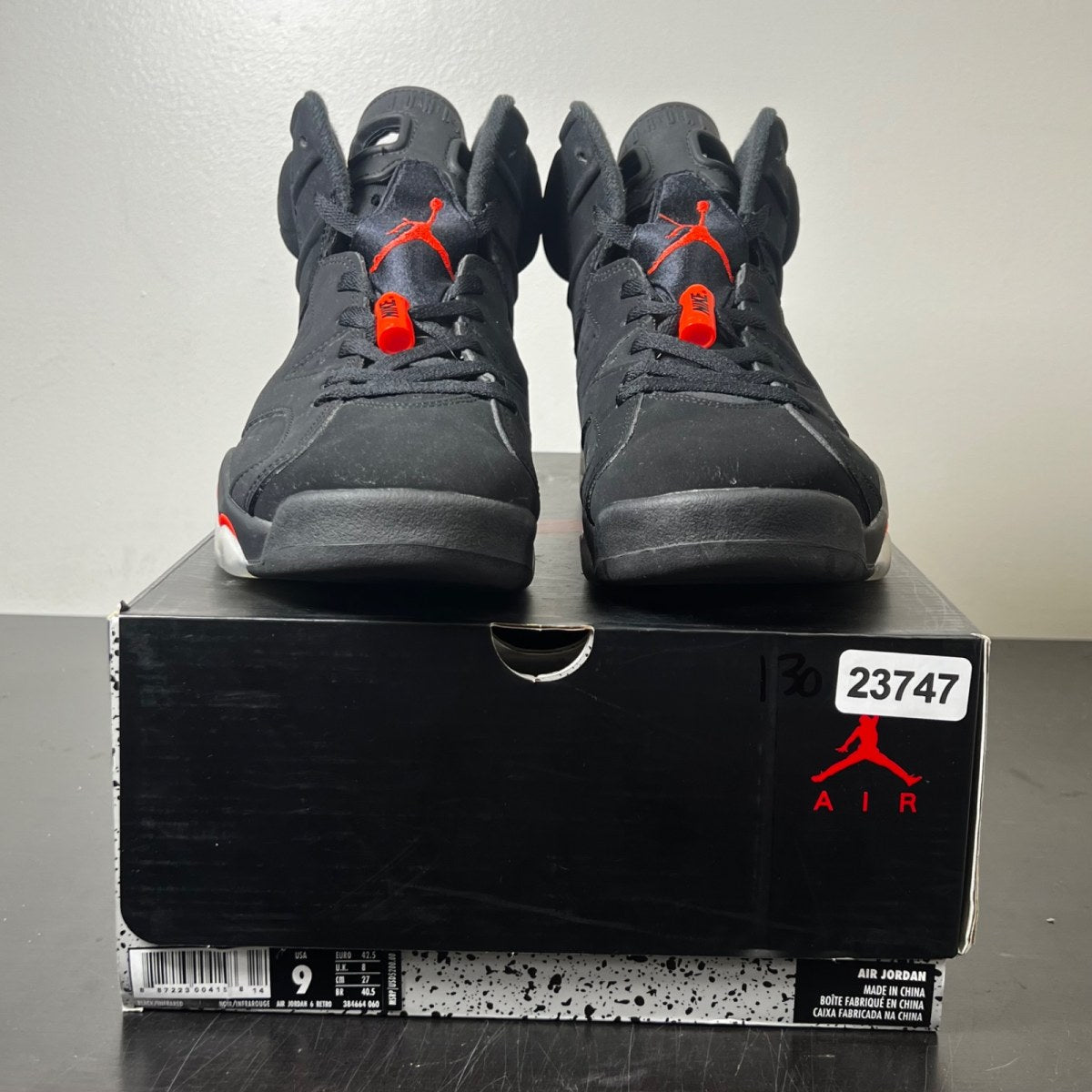 Jordan 6 Retro Black Infrared (2019) 9 (Lightly Worn Pre-Owned)JordanBlack/Infrared - Image 2