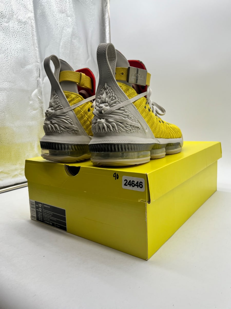 Nike LeBron 16 Harlem Fashion Row Harlem Stage 10.5 (Lightly Worn Pre-Owned)NikeBright Citron/Summit White - Image 5
