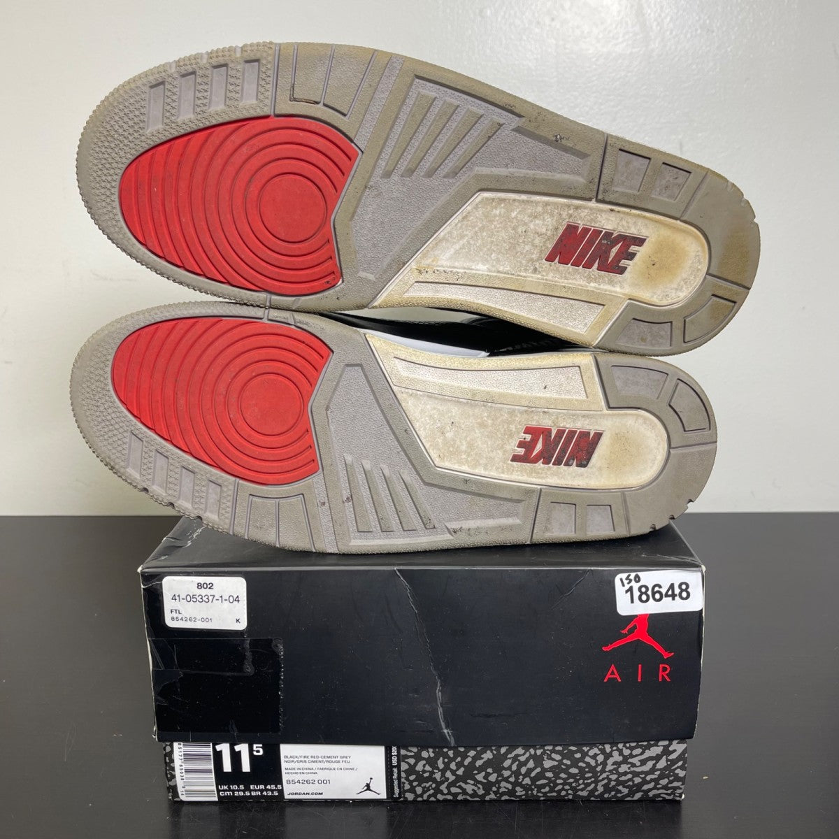 Jordan 3 Retro Black Cement (2018) 11.5 (Moderately Worn Pre-Owned)JordanBlack/Fire Red-Cement Grey-White - Image 5