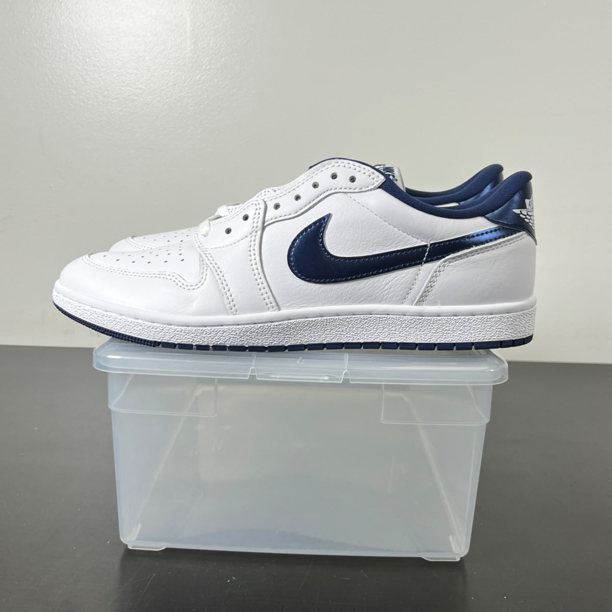 Jordan 1 Retro Low '85 Metallic Blue 11.5 (Lightly Worn Pre-Owned)JordanSummit White/Navy-White - Image 3