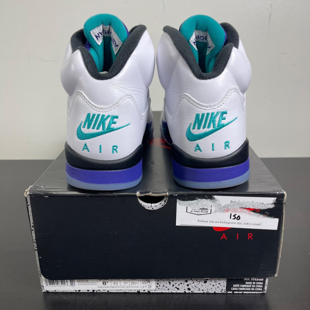 Jordan 5 Retro Grape (2025) 8.5 (Moderately Worn Pre-Owned)JordanWhite/Grape Ice-New Emerald - Image 4