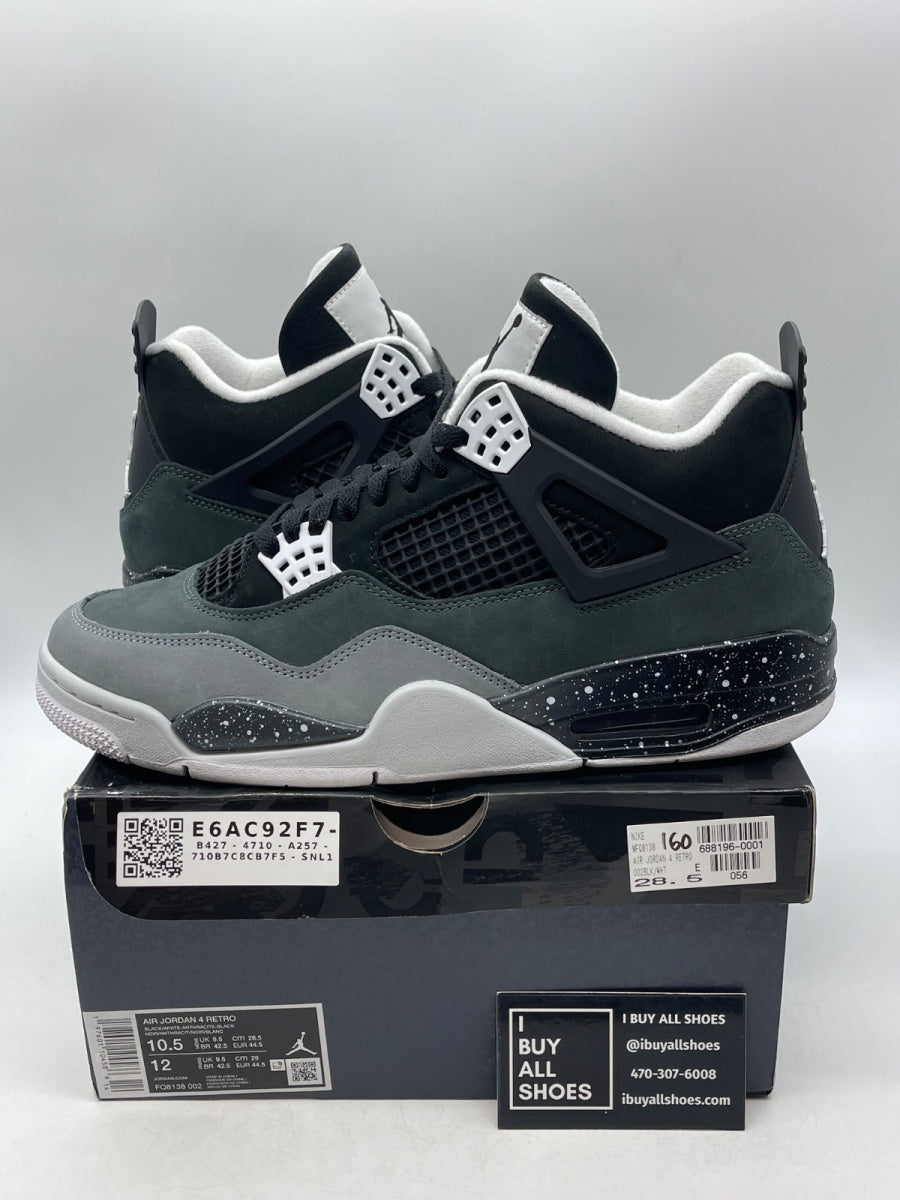 Jordan 4 Retro Fear (2024) 10.5 (Moderately Worn Pre-Owned) - Image 1
