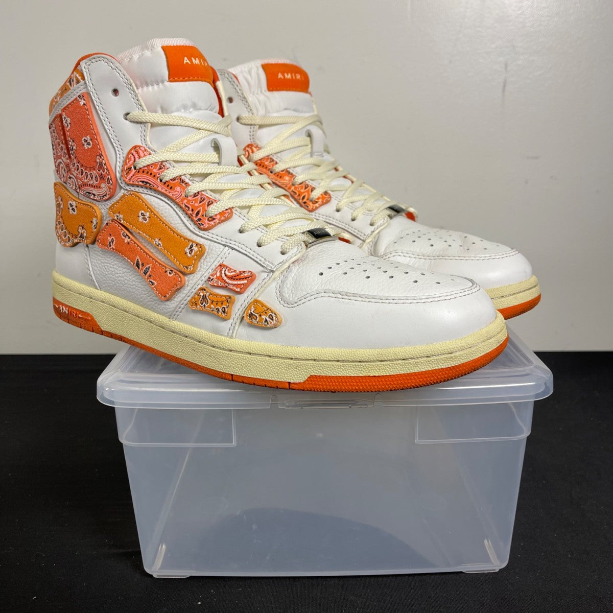 AMIRI Skel Top Hi Bandana White Orange 45 (Moderately Worn Pre-Owned)AMIRIWhite/Orange - Image 1