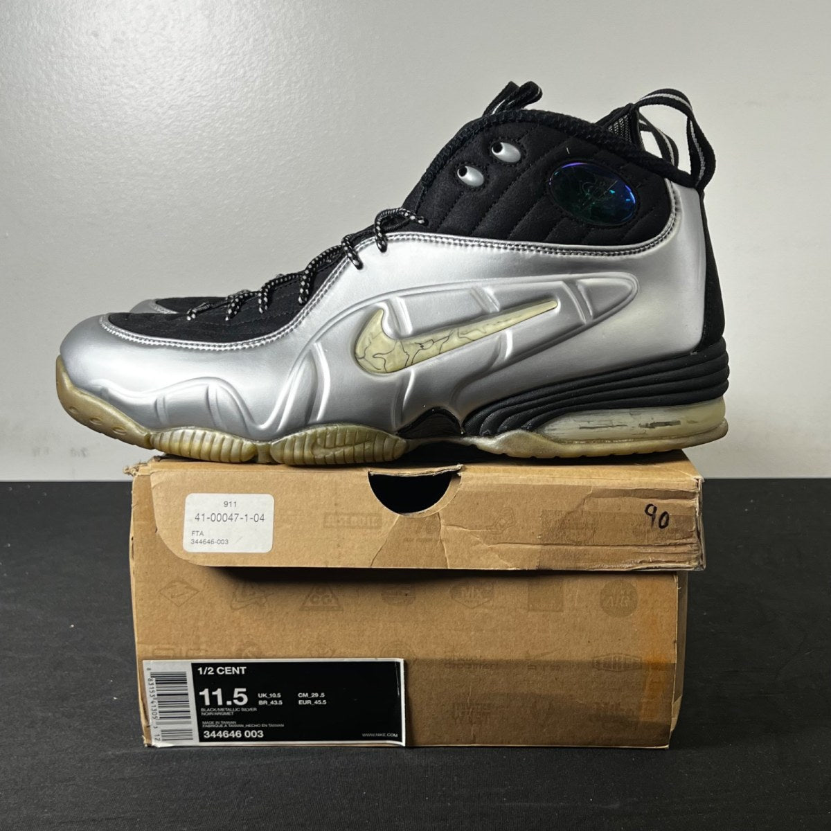 Jordan 8 Retro Aqua (2015) 13 (Heavily Worn Pre-Owned)JordanBlack/Bright Concord-Aqua Tone - Image 3