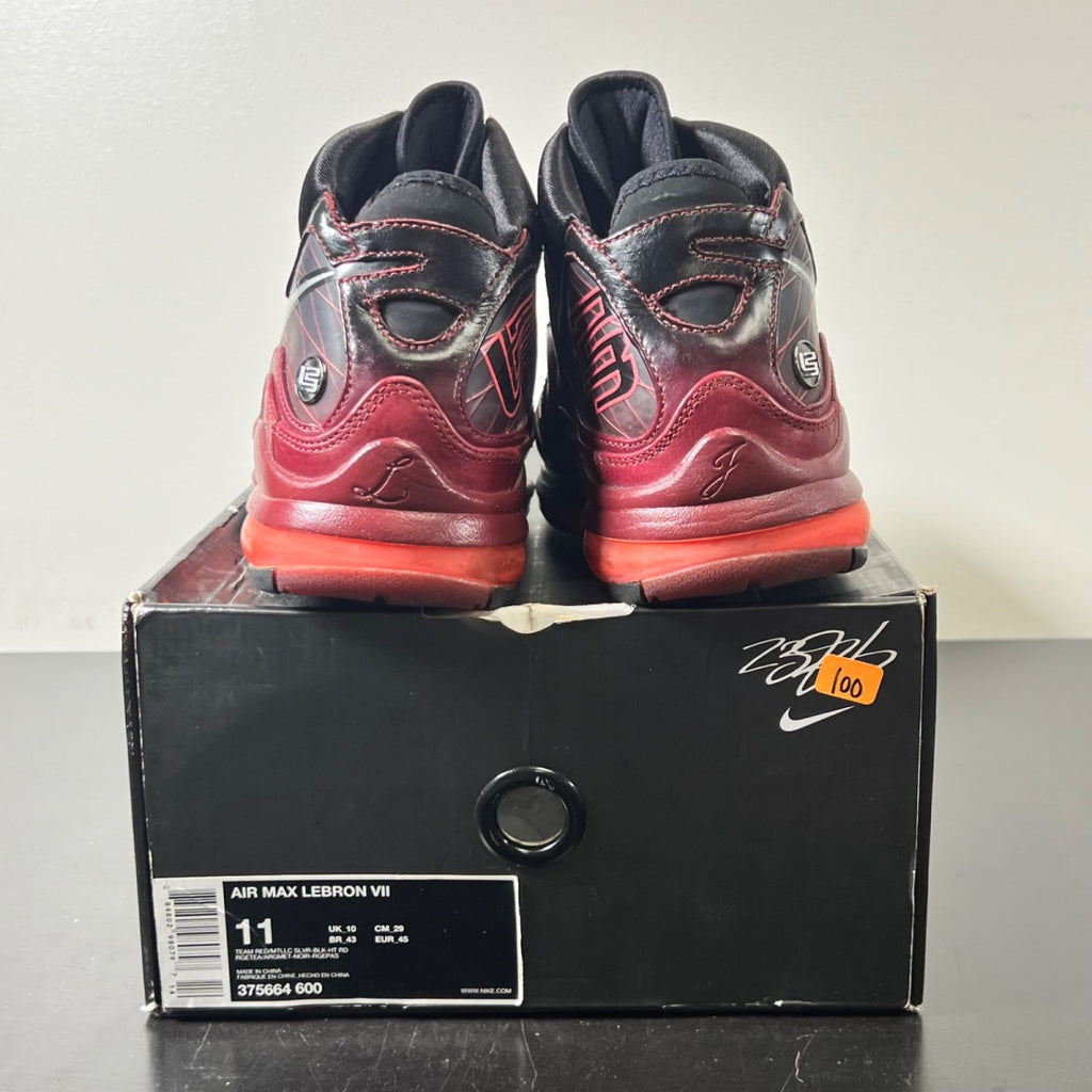 Nike LeBron 7 Christmas (2009) 11 (Moderately Worn Pre-Owned)NikeTeam Red/Metallic Silver-Black-Hot Red - Image 4