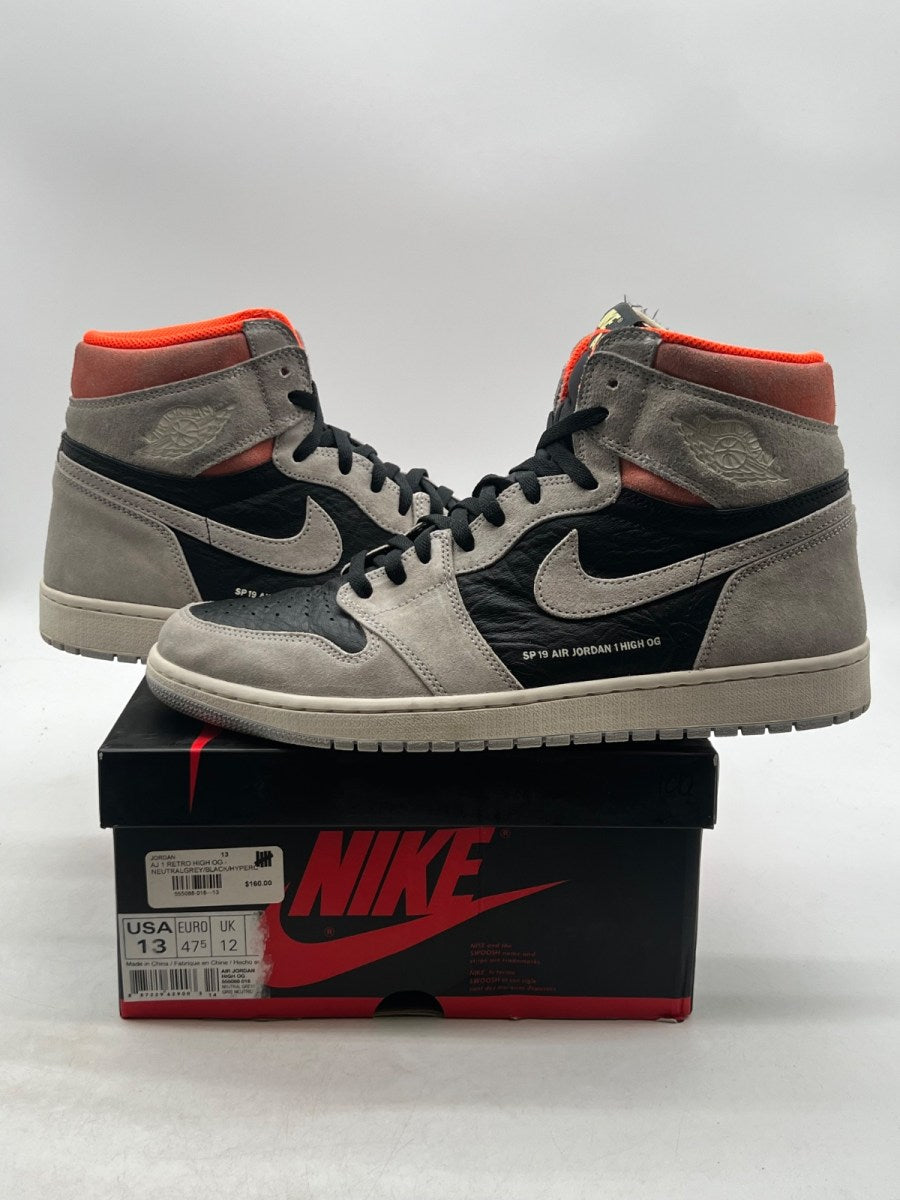 Jordan 1 Retro High Neutral Grey Hyper Crimson 13 (Moderately Worn Pre-Owned) - Image 1