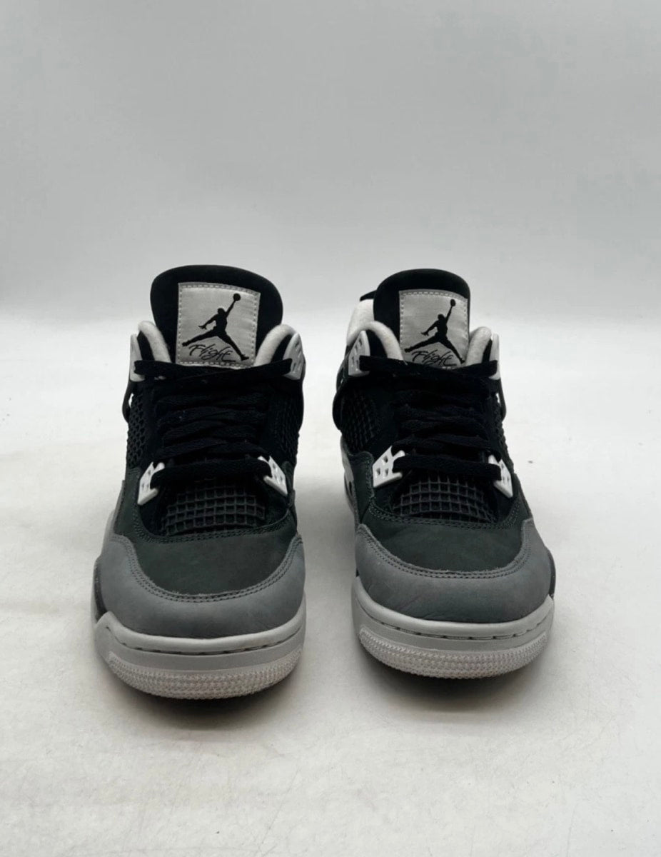 Jordan 4 Retro Fear (2024) (GS) 7Y (Moderately Worn Pre-Owned)JordanBlack/White/Anthracite/Black/Pure Platinum - Image 2