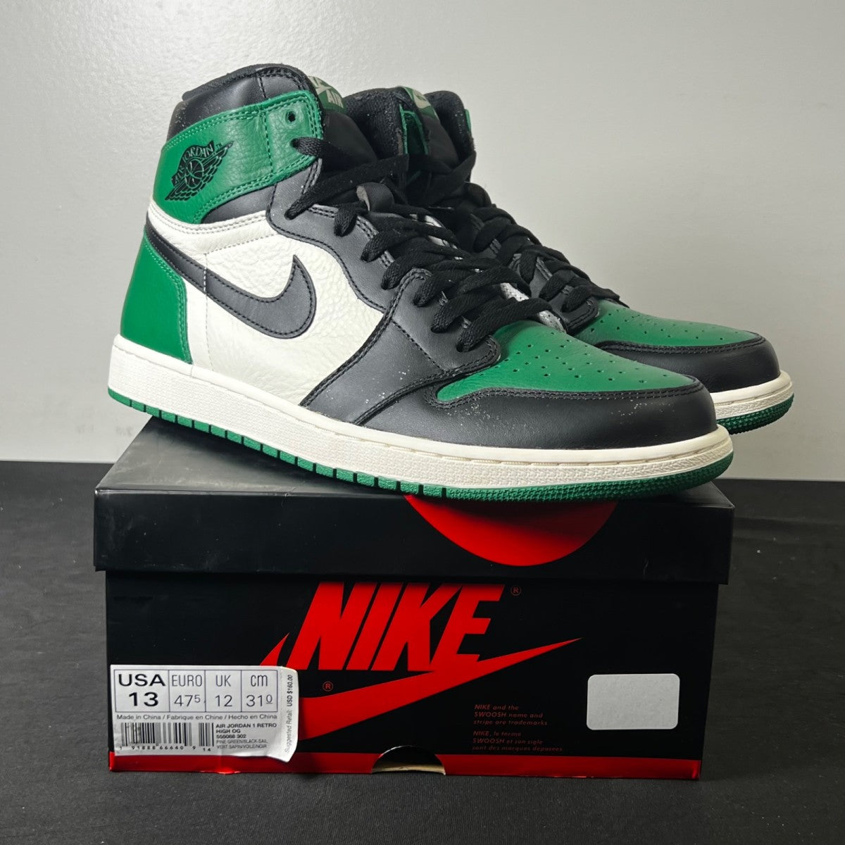 Jordan 1 Retro High Pine Green 13 (Lightly Worn Pre-Owned)JordanPine Green/Sail-Black - Image 1