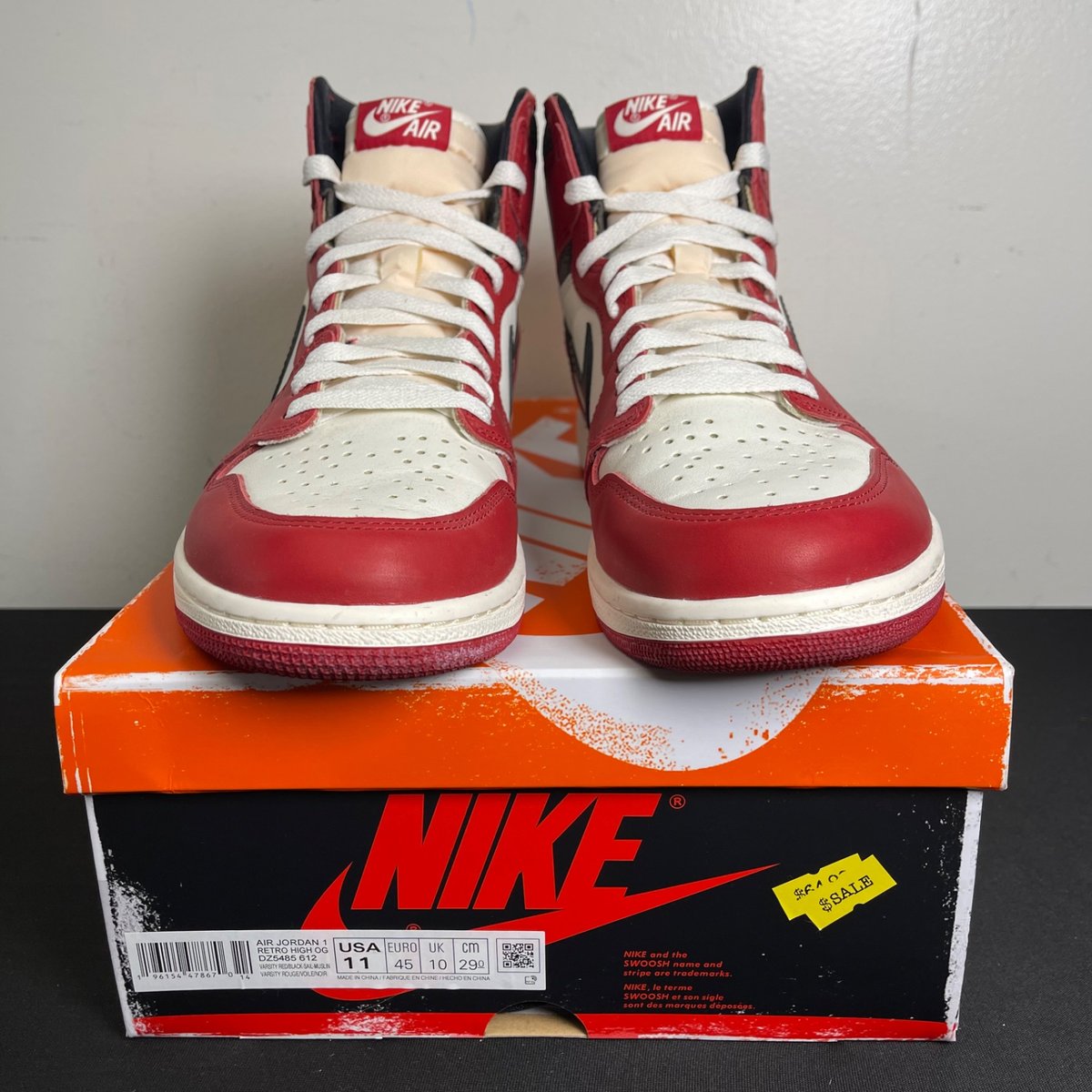 Jordan 1 Retro High OG Chicago Lost and Found (Size 11) - aux
