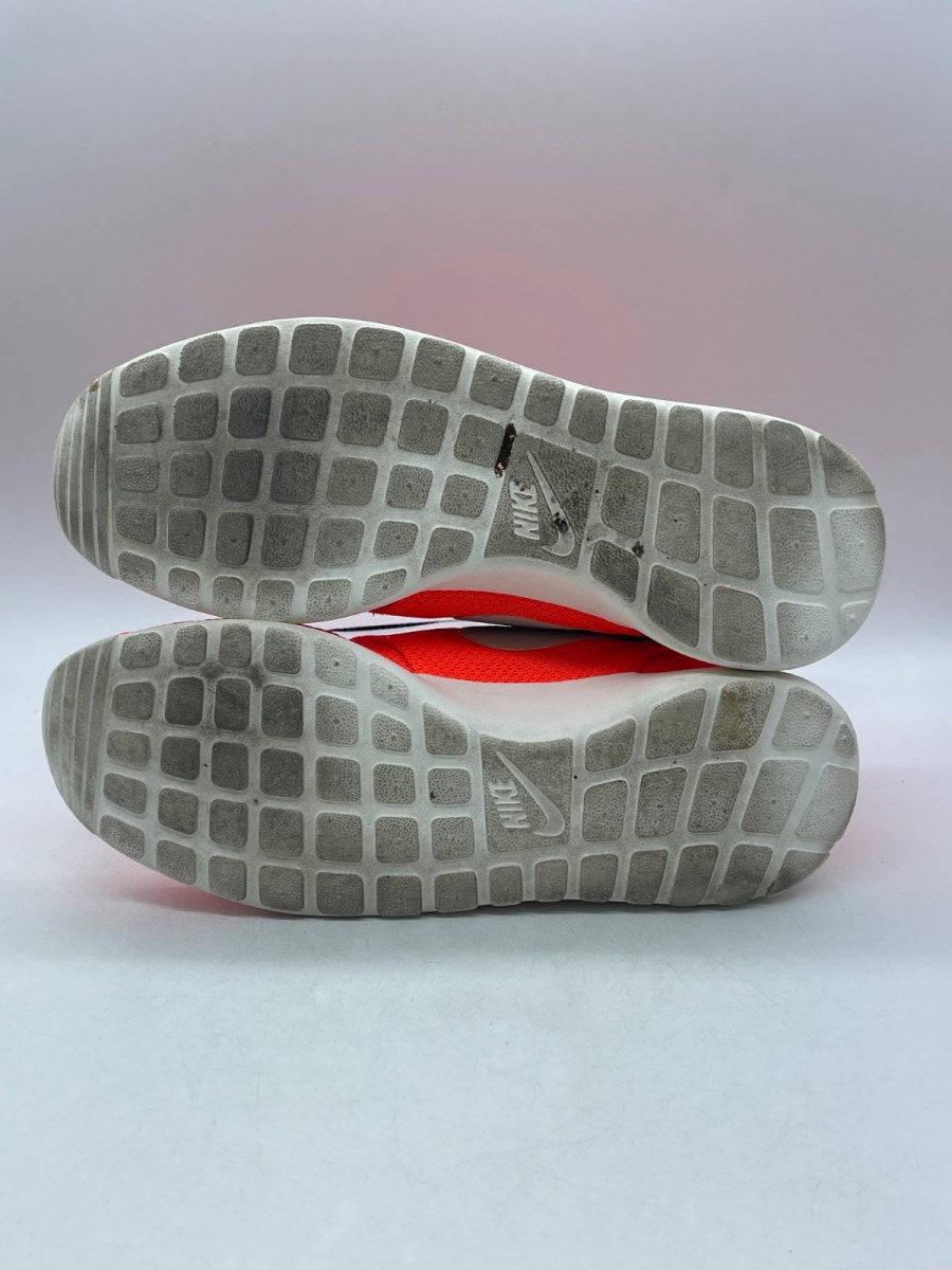 Nike Roshe Run Total Crimson Gamma Grey 12 (Moderately Worn Pre-Owned) - Image 7