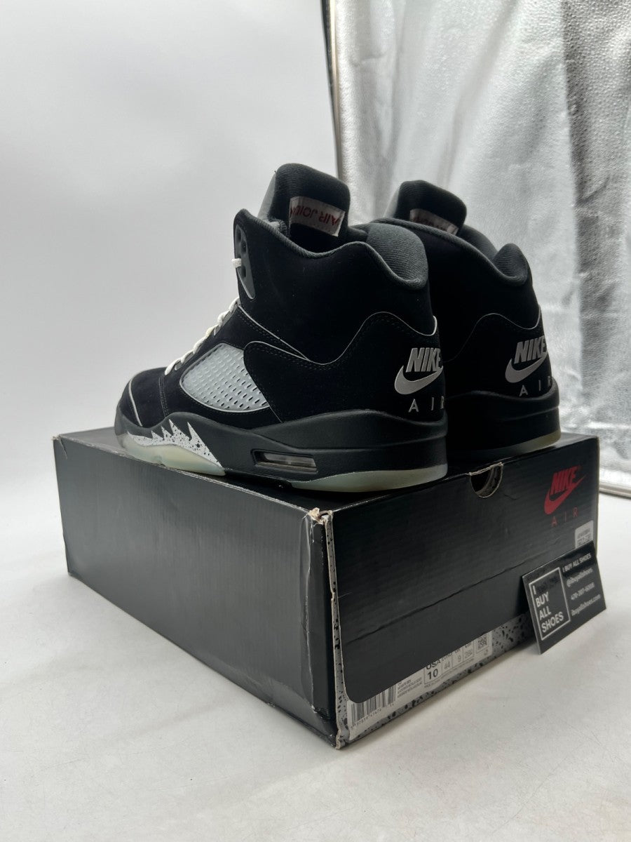 Jordan 5 Retro OG Black Metallic Reimagined 10 (Lightly Worn Pre-Owned) - Image 4