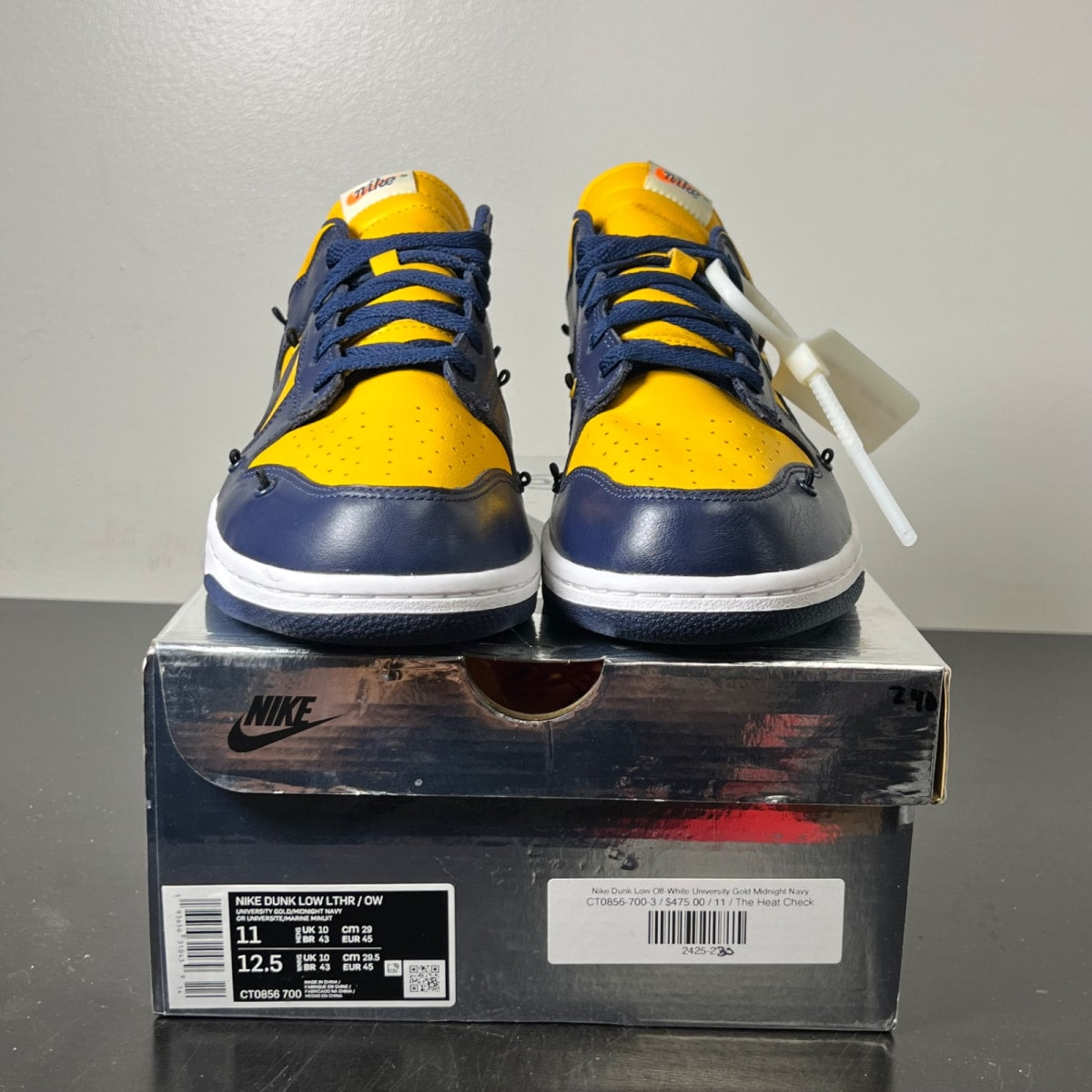 Nike Dunk Low Off-White University Gold 11 (Lightly Worn Pre-Owned)NikeUniversity Gold/Midnight Navy-White - Image 2