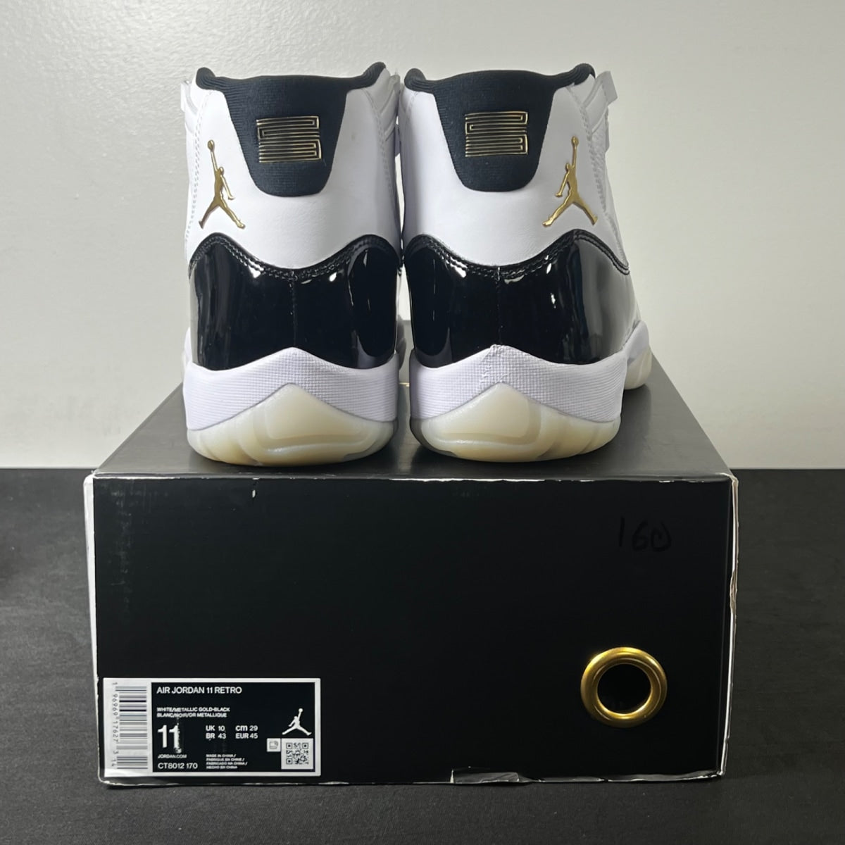 Jordan 11 Retro DMP Gratitude (2023) 11 (Lightly Worn Pre-Owned)JordanBlack/White/Metallic Gold - Image 4