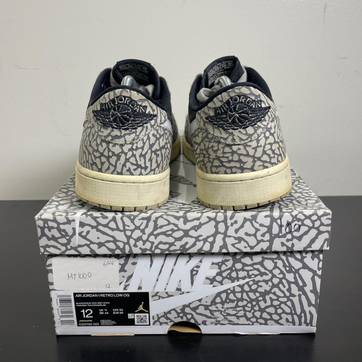 Jordan 1 Retro Low OG Black Cement 12 (Moderately Worn Pre-Owned)JordanBlack/Muslin/Tech Grey/White/Sail - Image 4