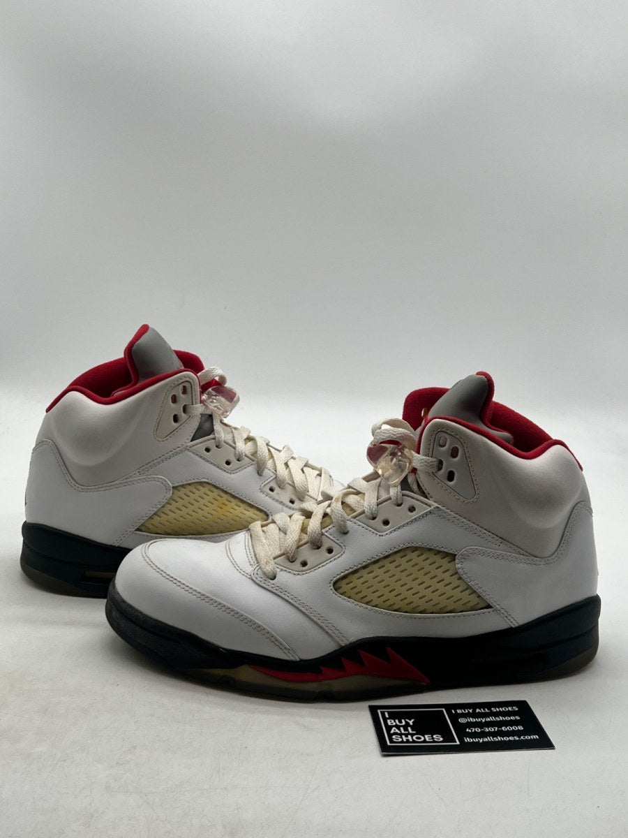 Jordan 5 Retro Fire Red (2013) 10.5 (Moderately Worn Pre-Owned) - Image 1