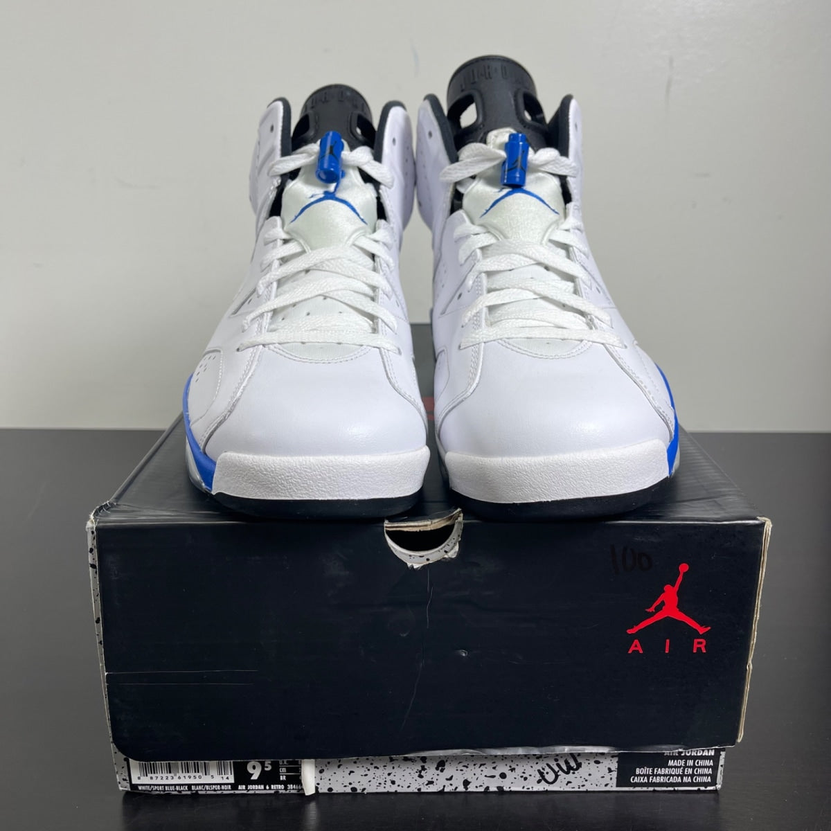 Jordan 6 Retro Sport Blue (2014) 9.5 (Moderately Worn Pre-Owned)JordanWhite/Sport Blue-Black - Image 2
