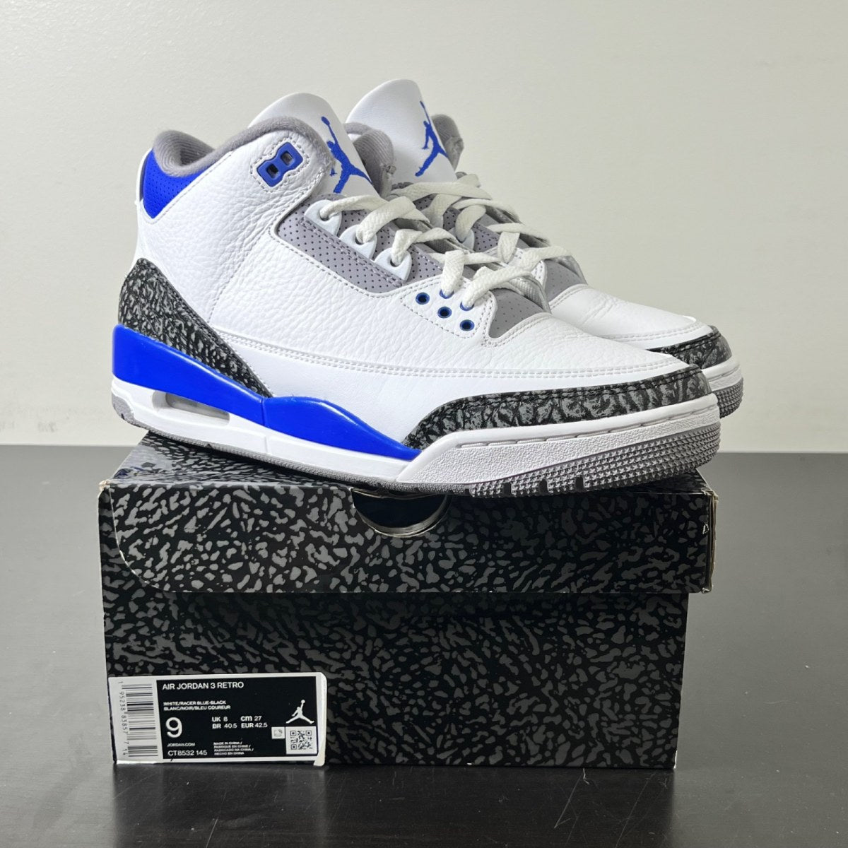 Jordan 3 Retro Racer Blue (Size 9) Lightly Worn - Image 1