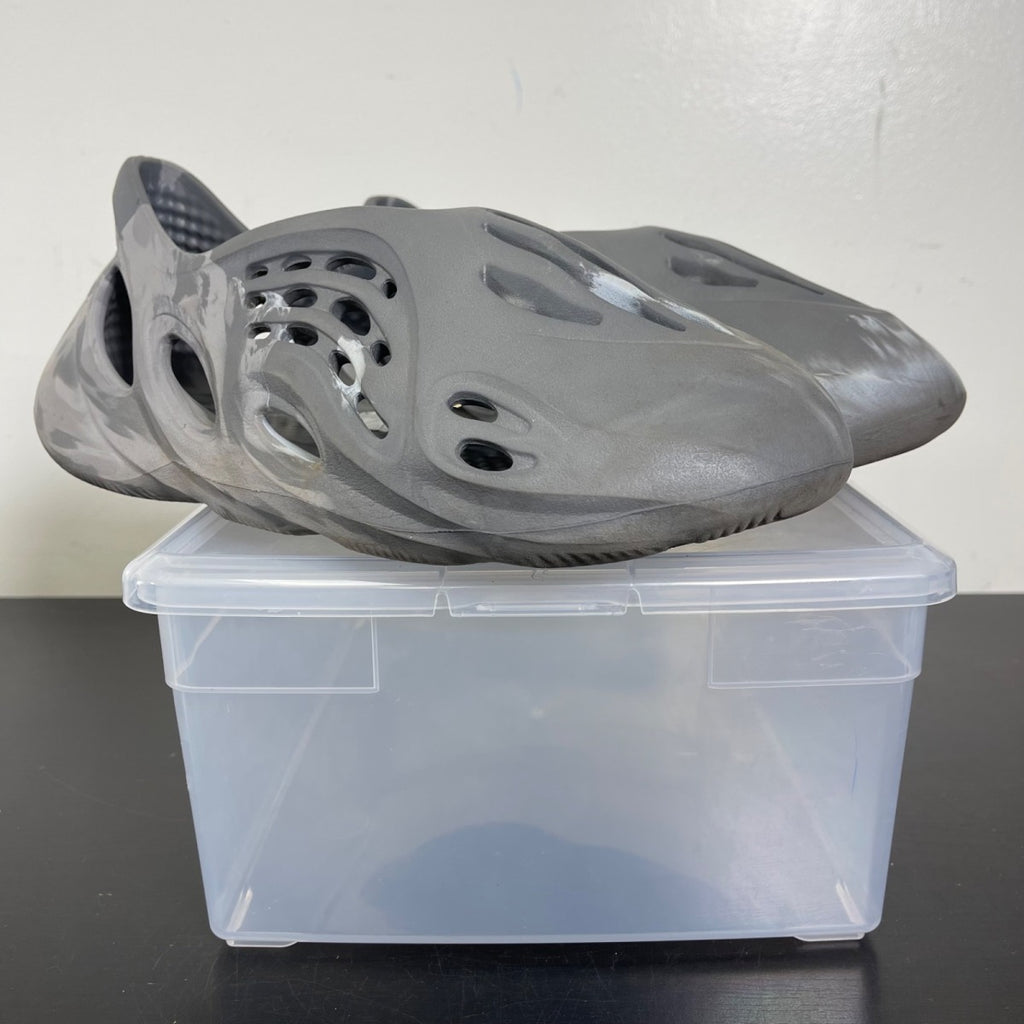 adidas Yeezy Foam RNR MX Granite 10 (Moderately Worn Pre-Owned)adidasAntoca/MX Granite/MX Granite - Image 1