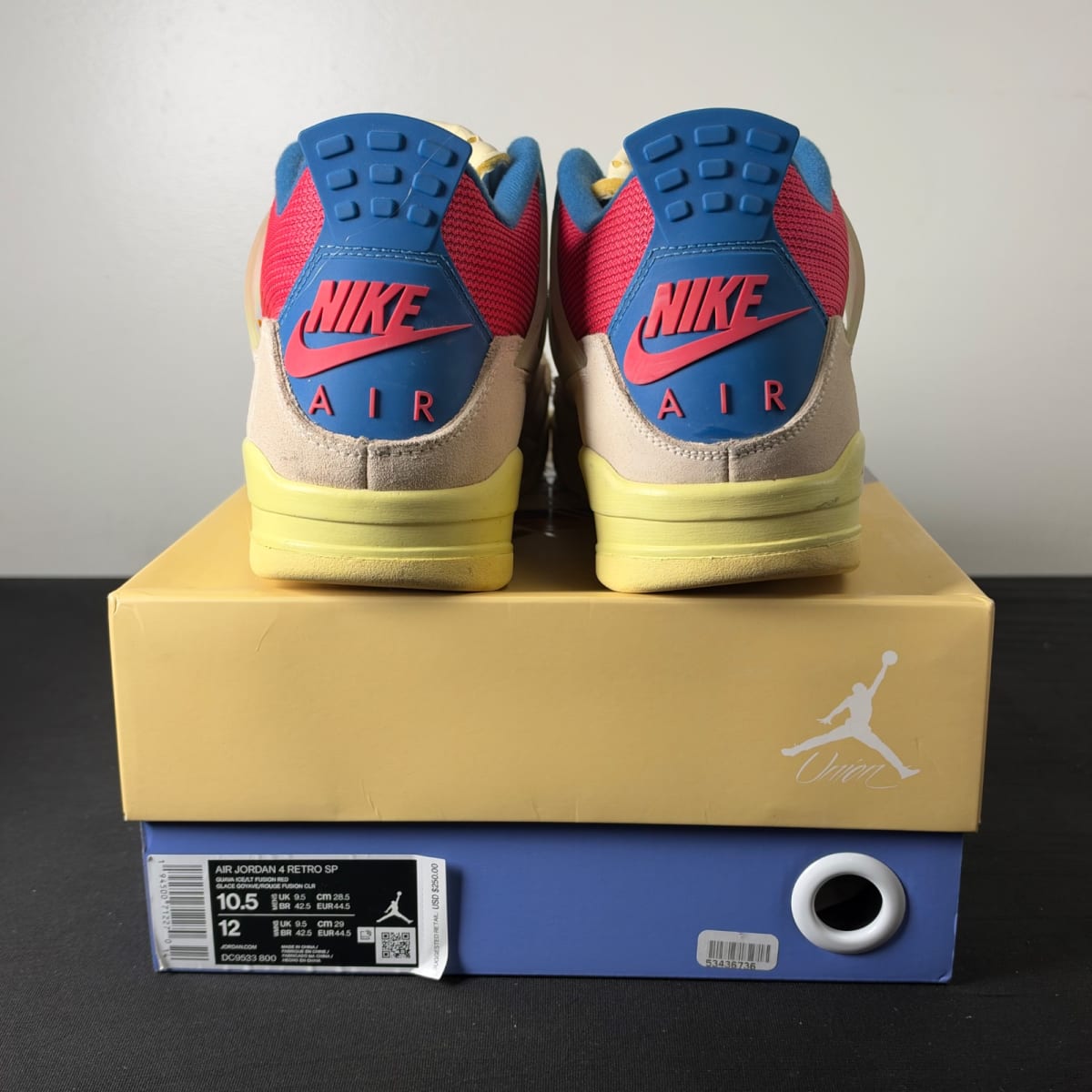 Jordan 4 Retro Union Guava Ice (Size 10.5) - aux