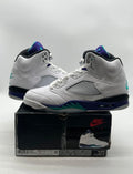 Jordan 5 Retro Grape (2025) 13 (Moderately Worn Pre-Owned)JordanWhite/Grape Ice-New Emerald - Image 1