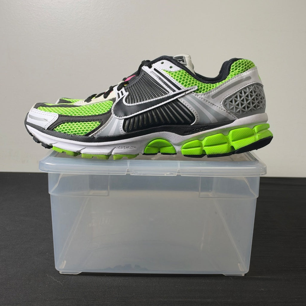 Nike Zoom Vomero 5 Electric Green Black (Size 9) - Image 3