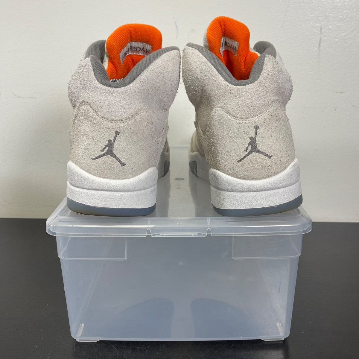 Jordan 5 Retro SE Craft Light Orewood Brown 12 (Moderately Worn Pre-Owned)JordanLight Orewood Brown/Safety Orange/Flat Pewter/Sail - Image 4